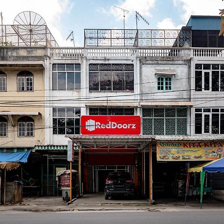 Reddoorz Near Rsud Dr Pringadi Medan 3 호텔 외부 사진