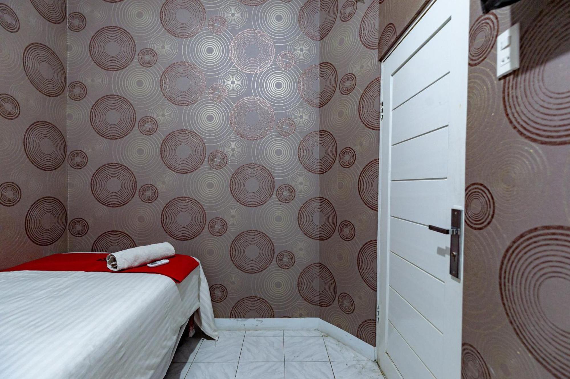 Reddoorz Near Rsud Dr Pringadi Medan 3 호텔 외부 사진